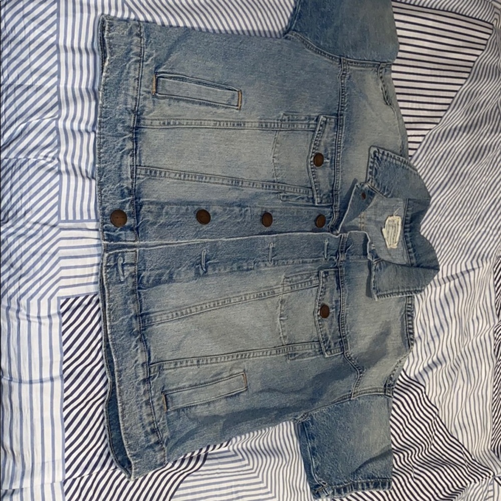 Current/Elliot denim short sleeve jacket.